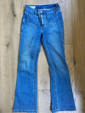 Gap Classic Medium Blue Flare Jeans